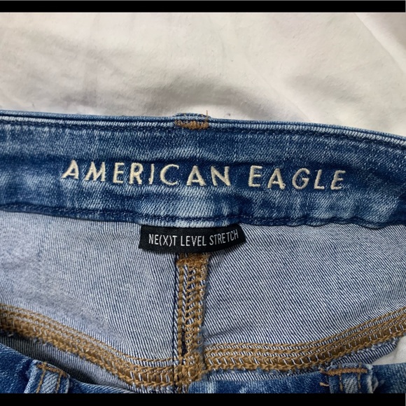 American Eagle High Wasted jean shorts. - Picture 3 of 4
